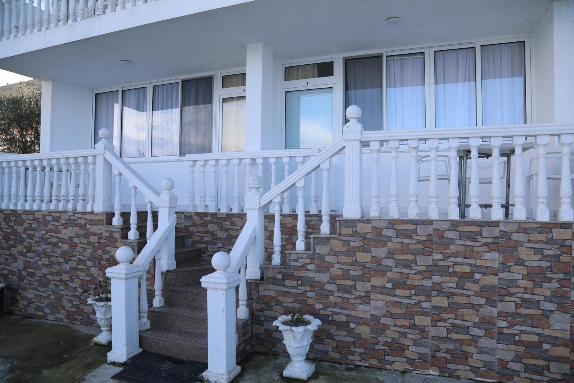 Lakefront House Shiroka ภายนอก รูปภาพ